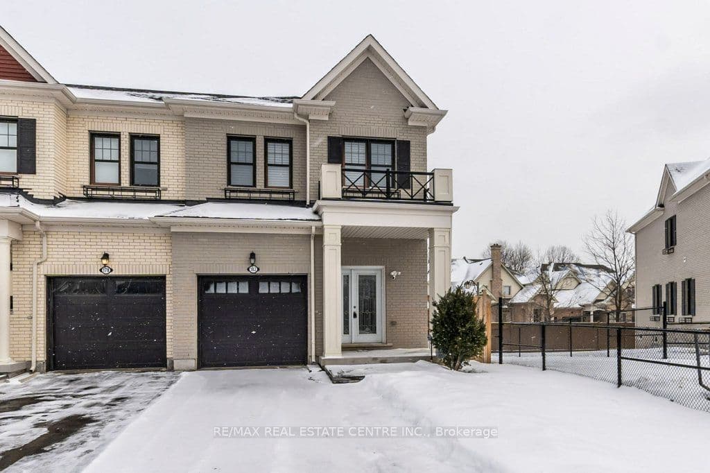 182 Boadway Crescent