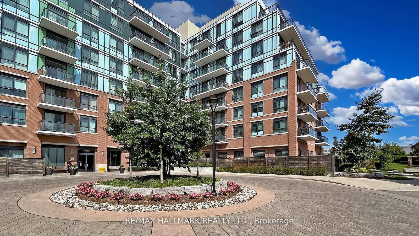 11611 Yonge Street, Unit 110