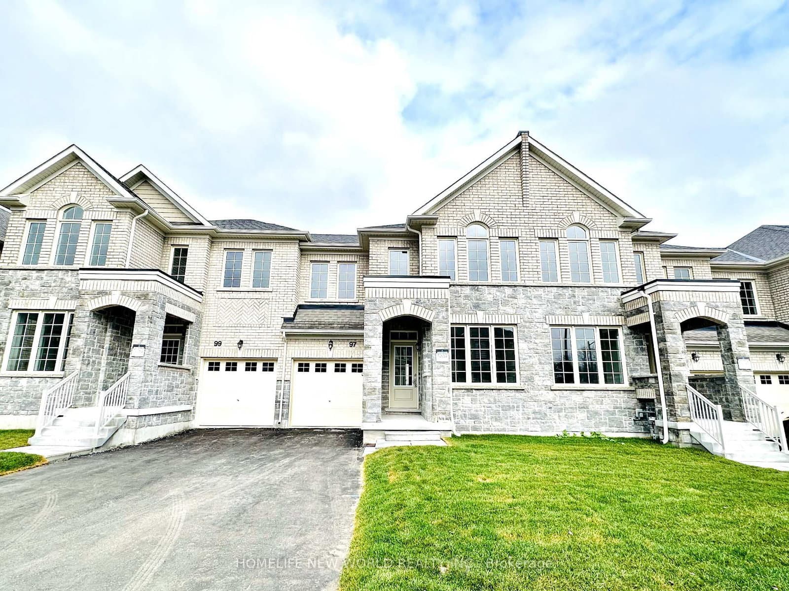 97 kenneth Rogers Crescent
