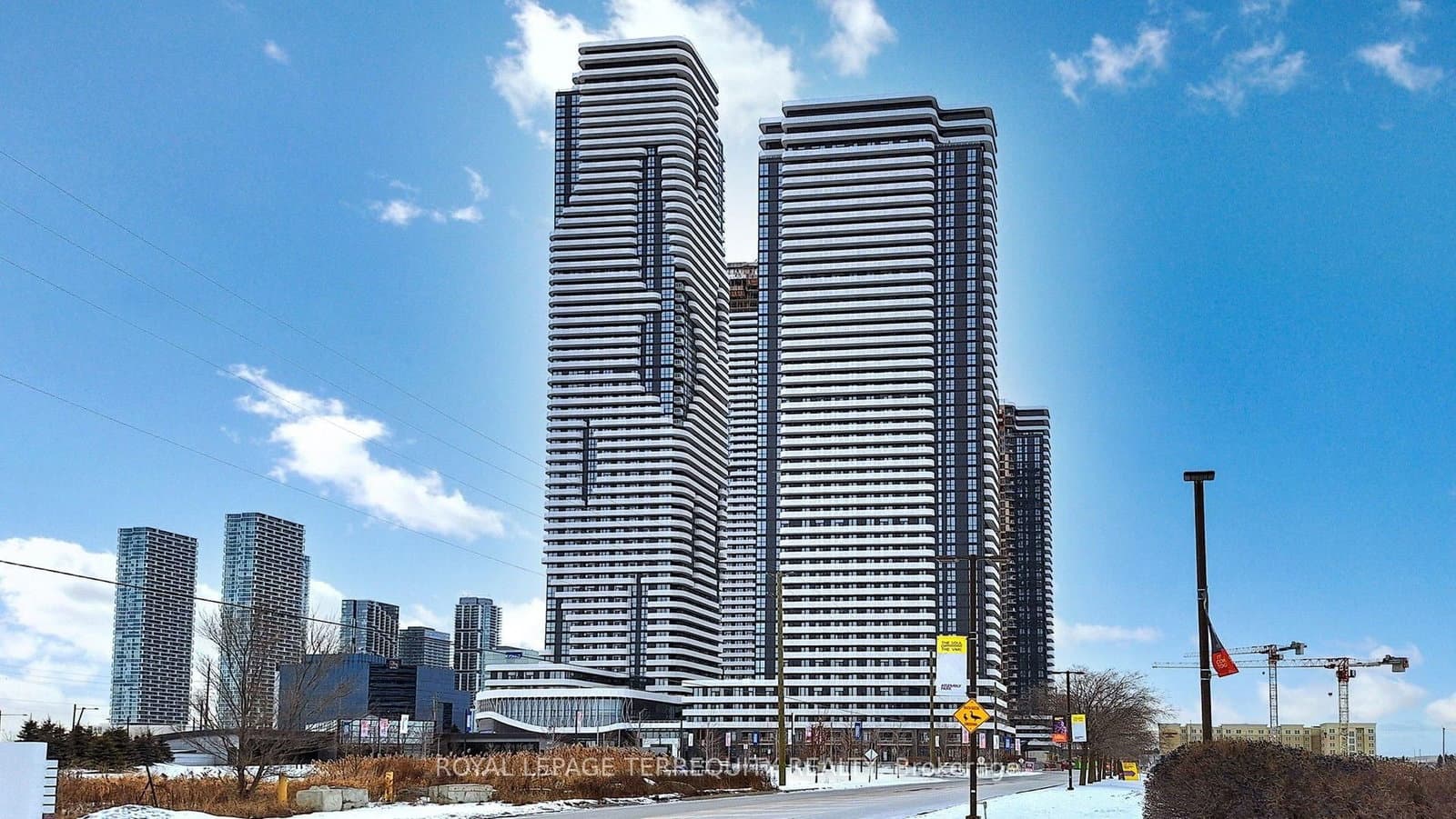 195 Commerce Street, Unit 2506