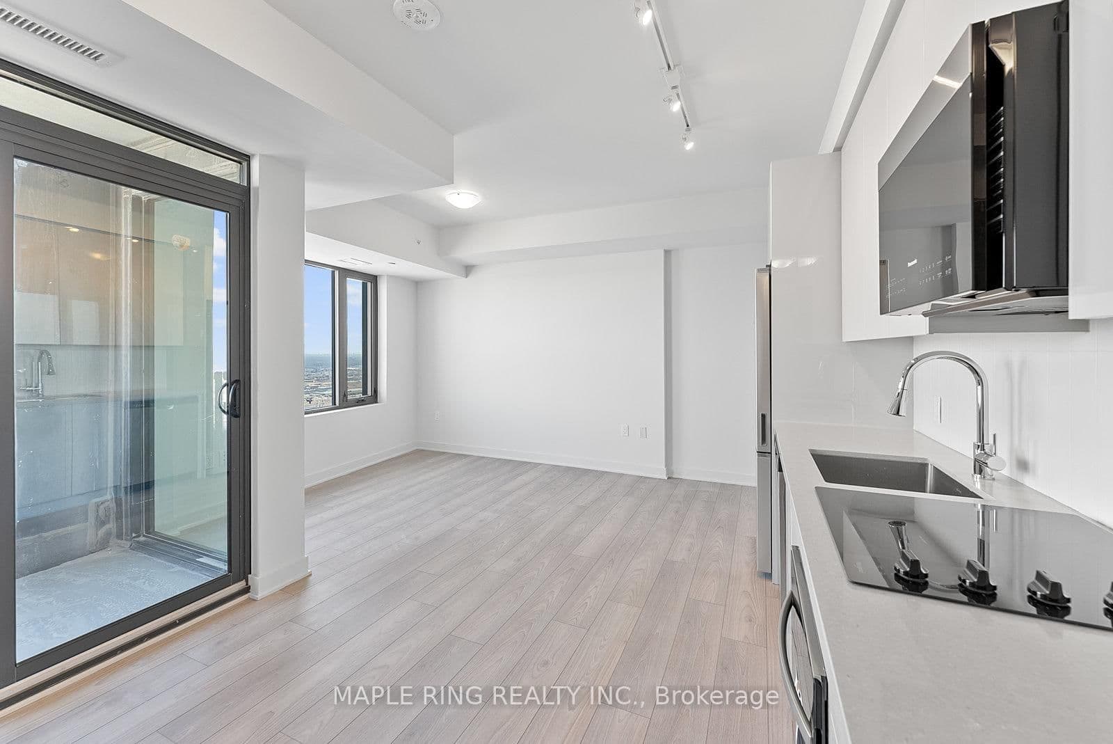 2920 Highway 7 Road, Unit 5604
