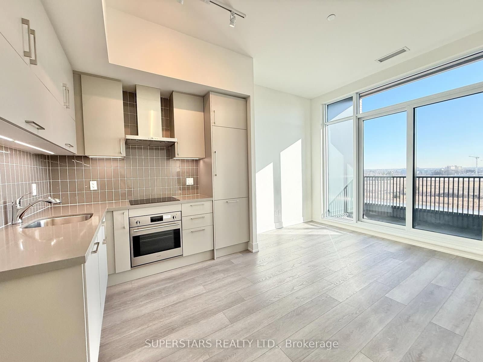 56 Andre De Grasse Street, Unit 608