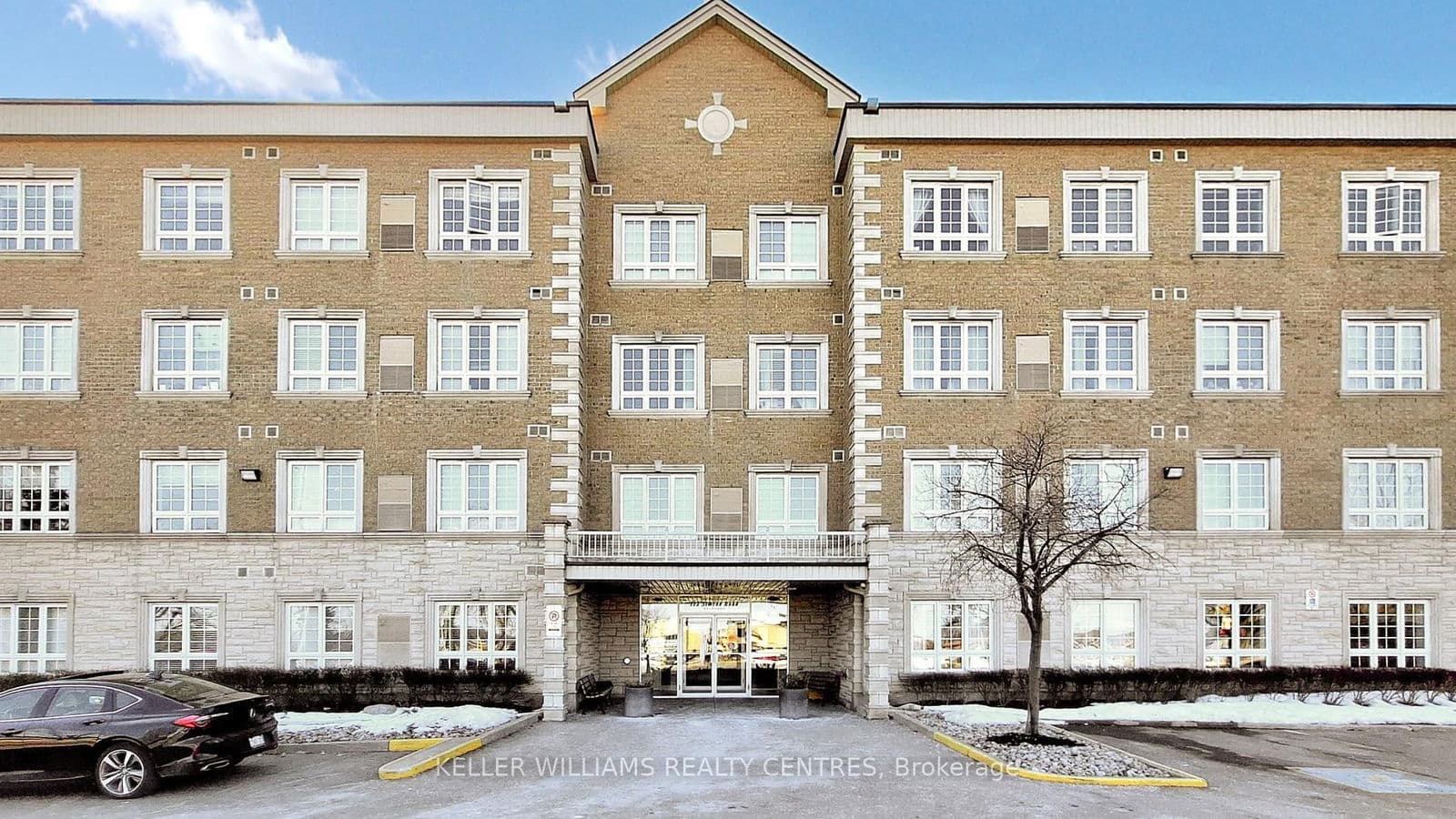 112 Simcoe Road, Unit 412