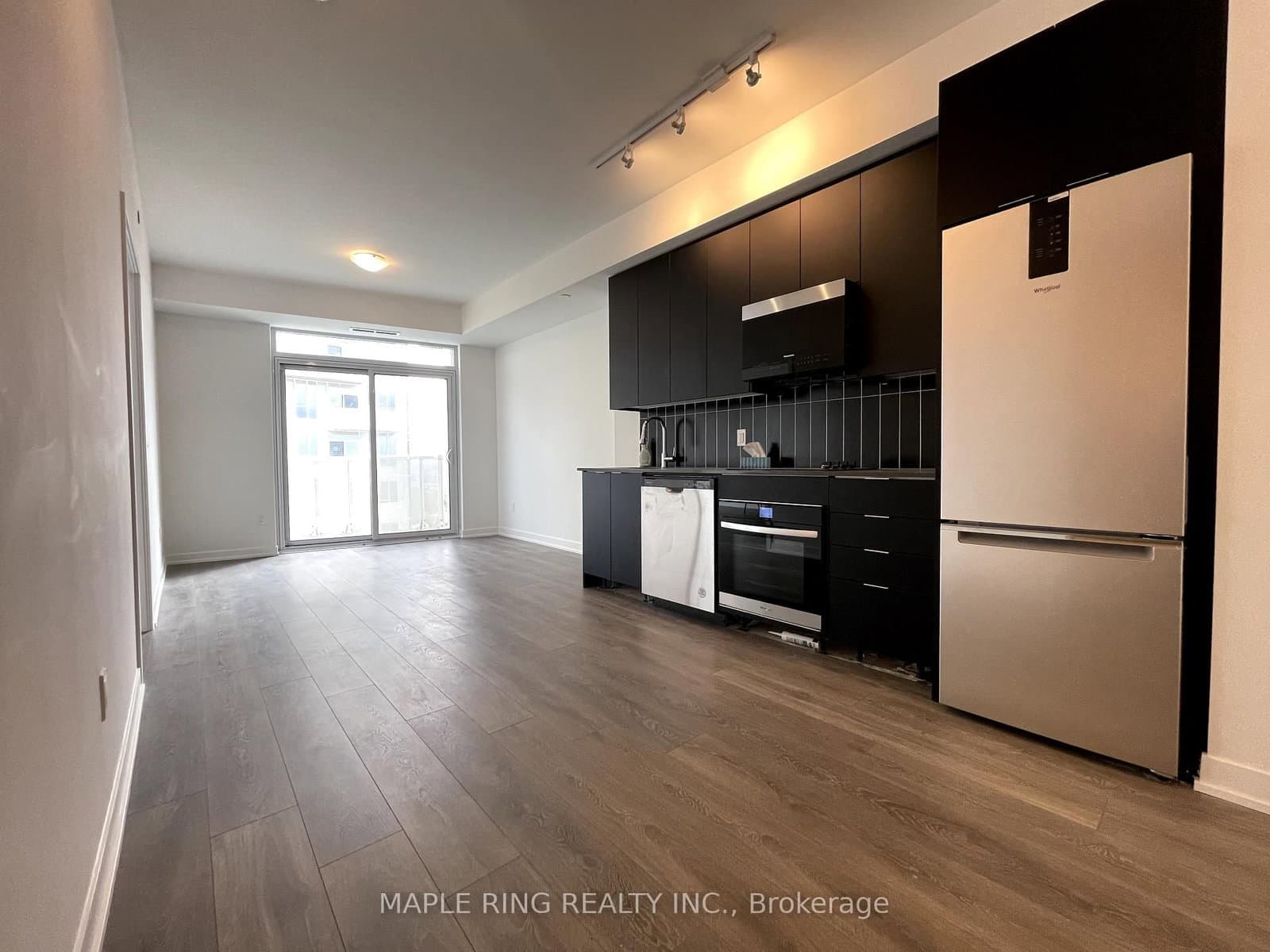 10 Abeja Street, Unit 2117