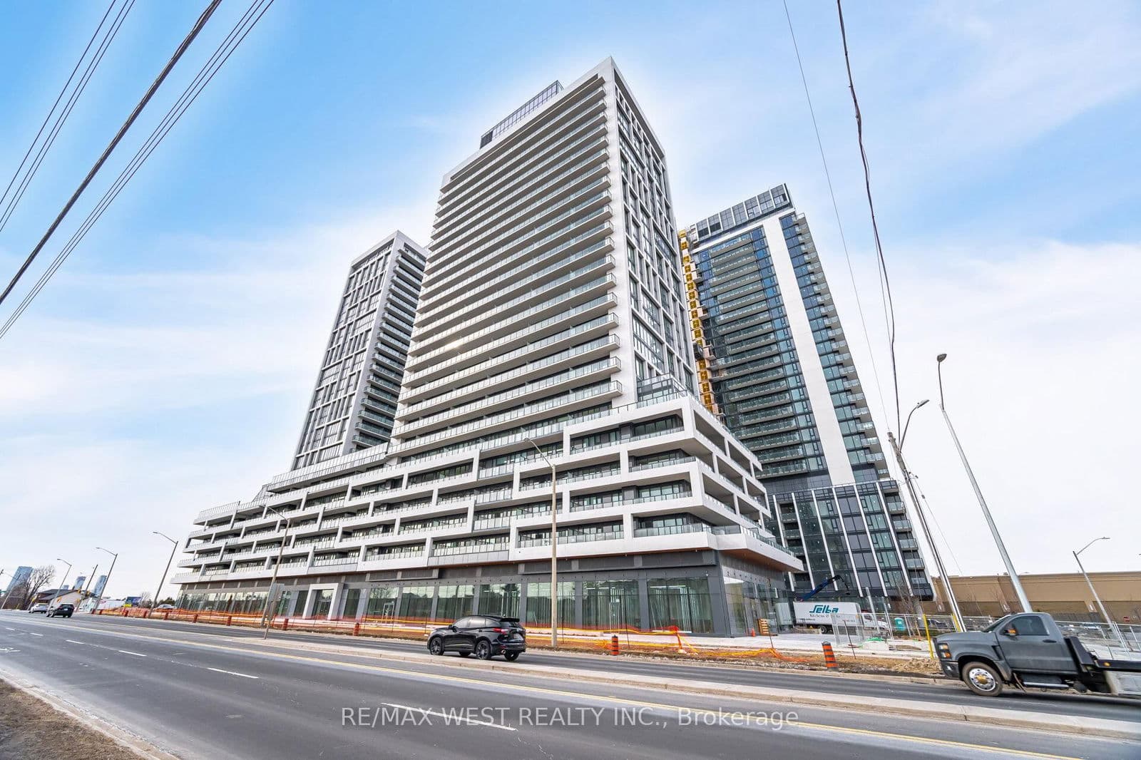 8960 Jane Street, Unit 2201