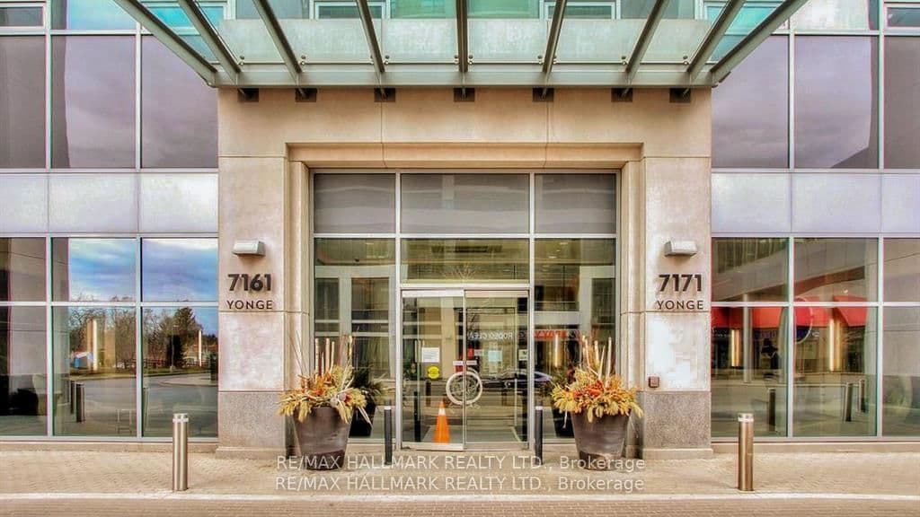 7161 Yonge Street, Unit 2135