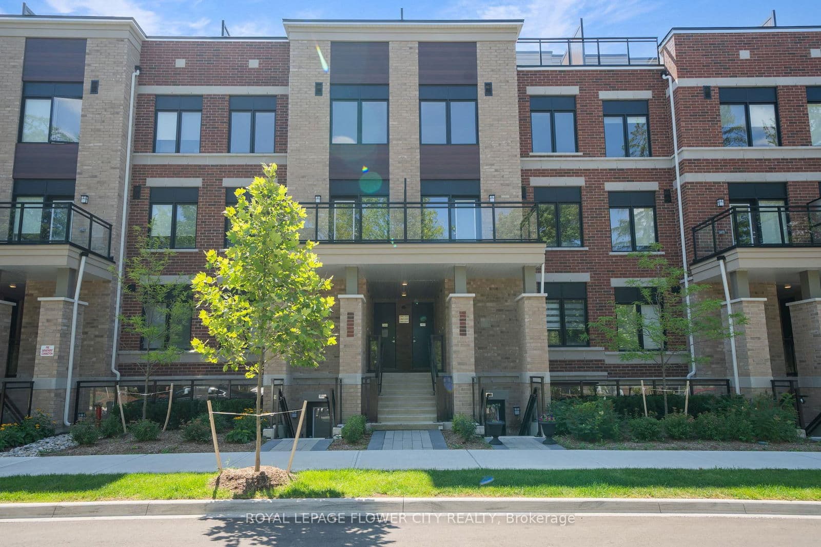 58 Elizabeth Street S, Unit 2304