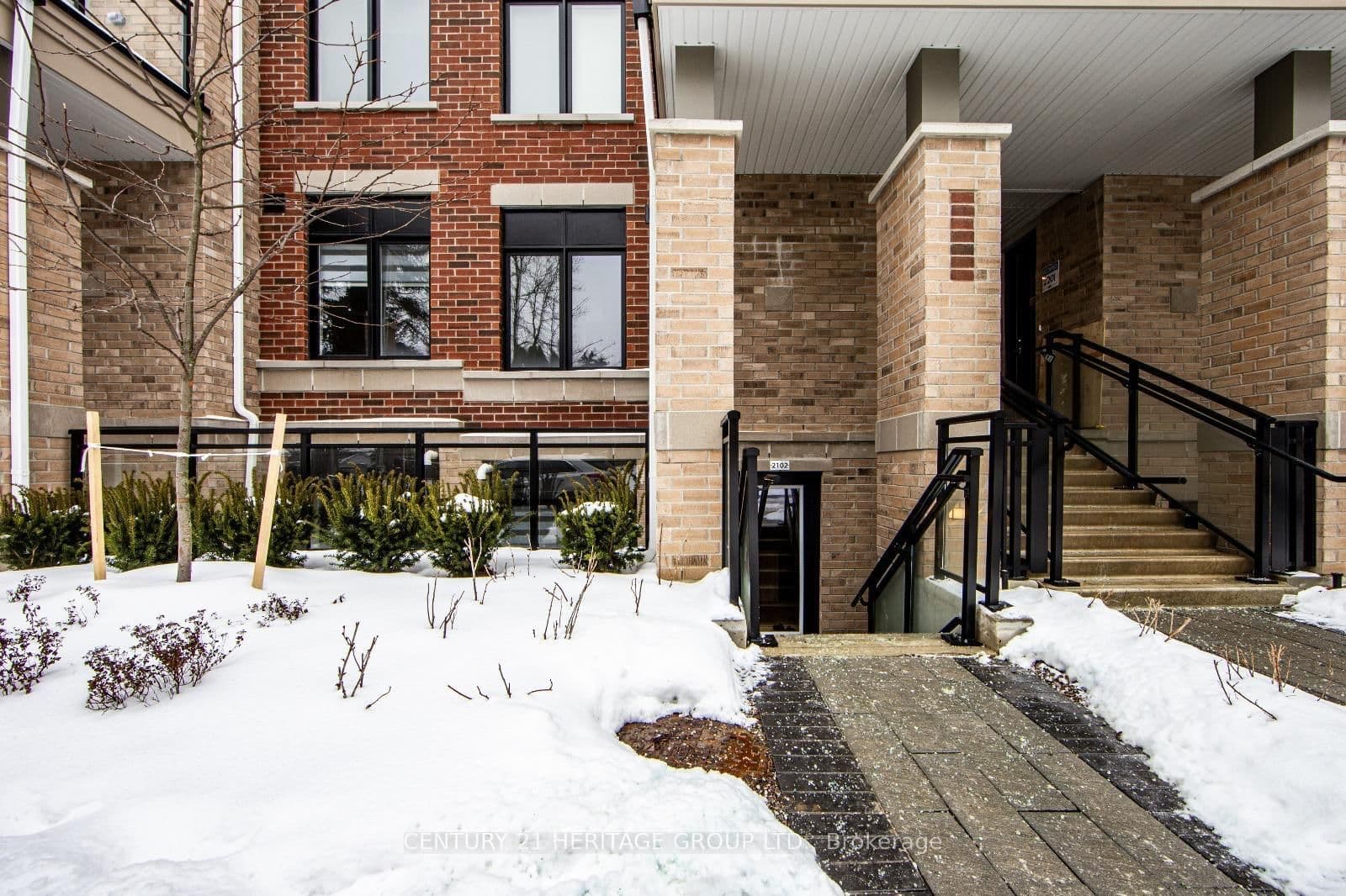 58 Elizabeth Street S, Unit 2102