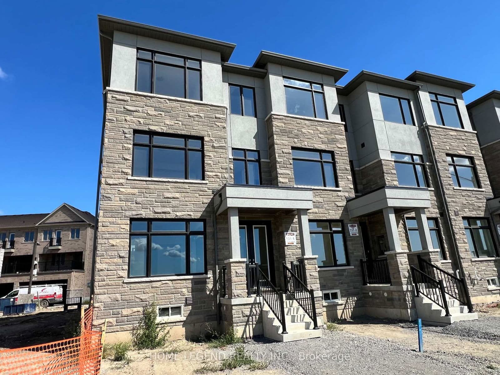 183 Berczy Green Drive