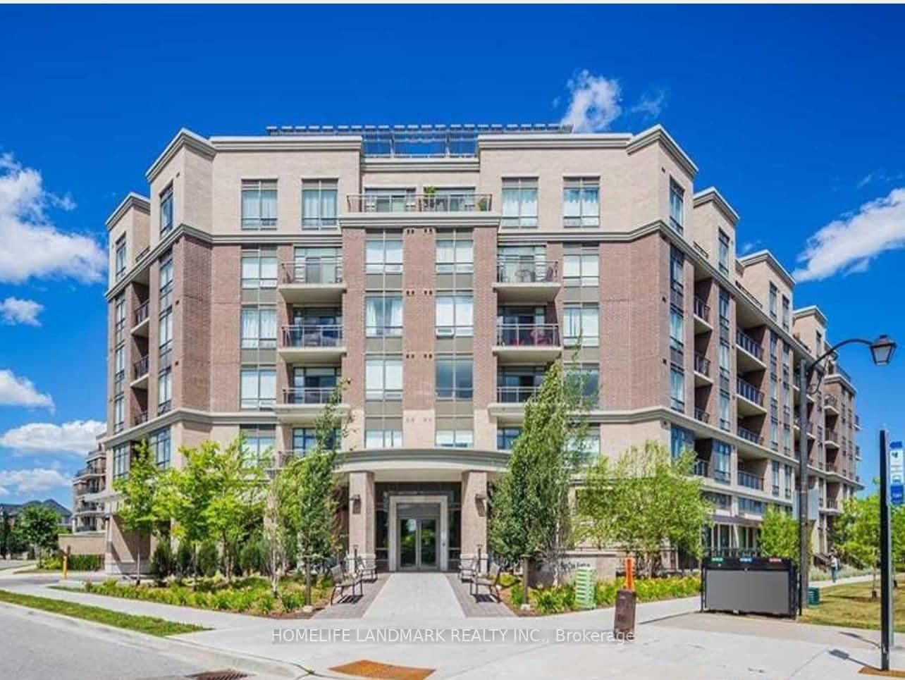 540 Bur Oak Avenue, Unit 612