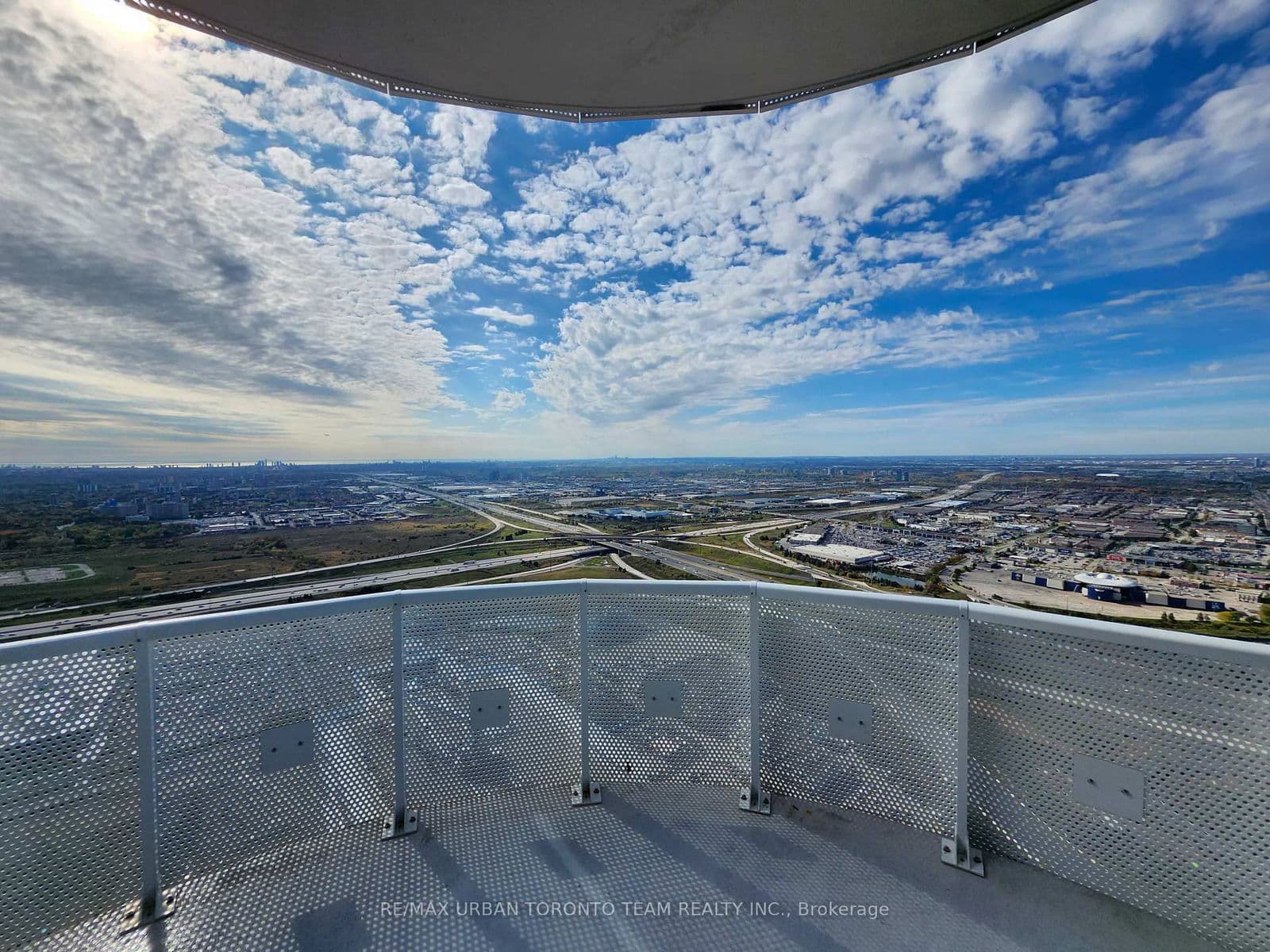 225 Commerce St Street, Unit PH102