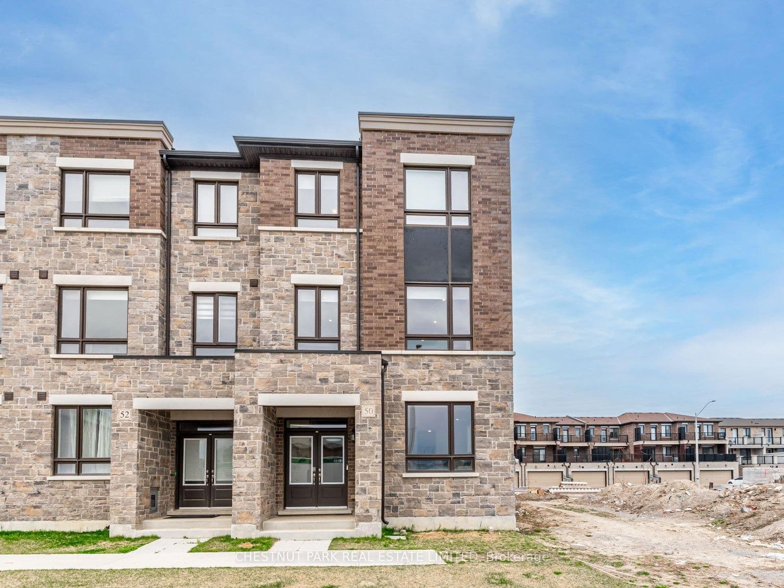 50 Robert Eaton Avenue