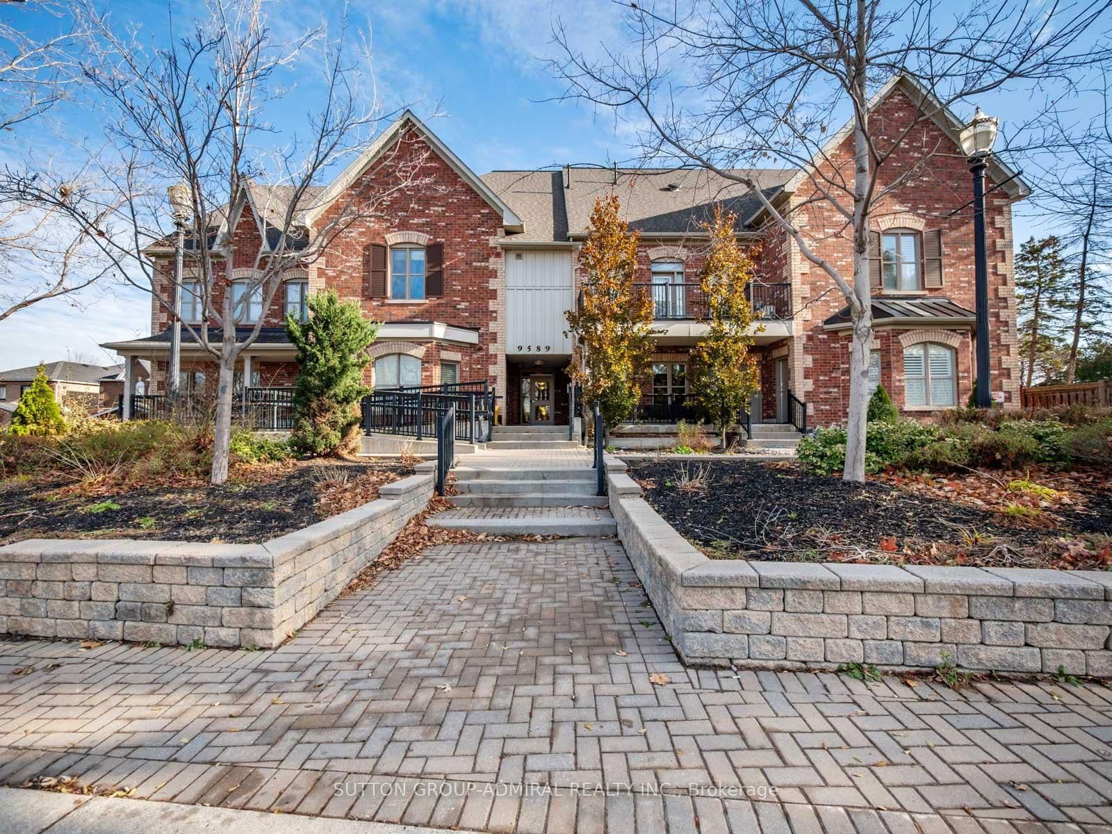 #206 - 9589 Keele Street