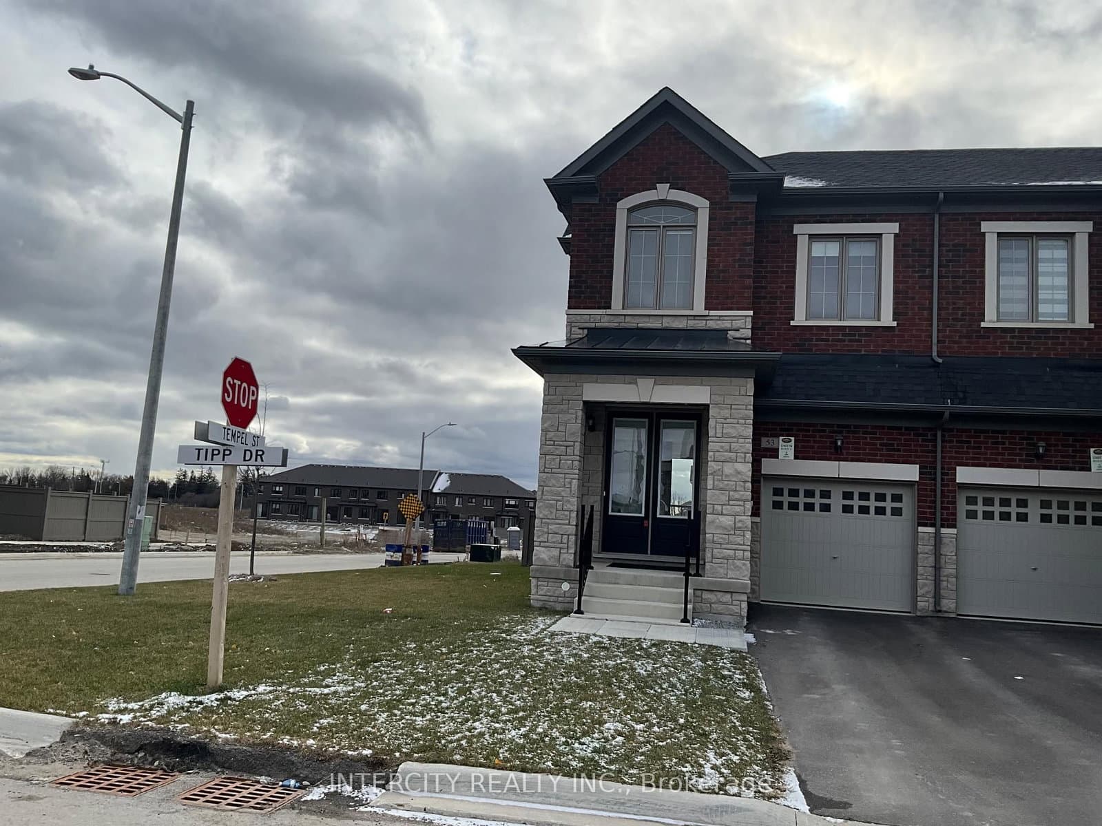 53 Tipp Drive