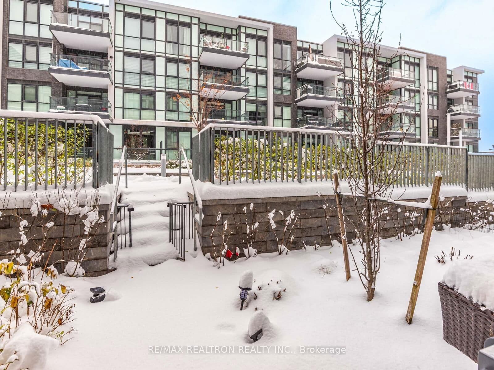 #G13 - 415 SEA RAY Avenue