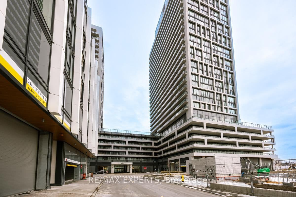 8960 Jane Street, Unit 2217