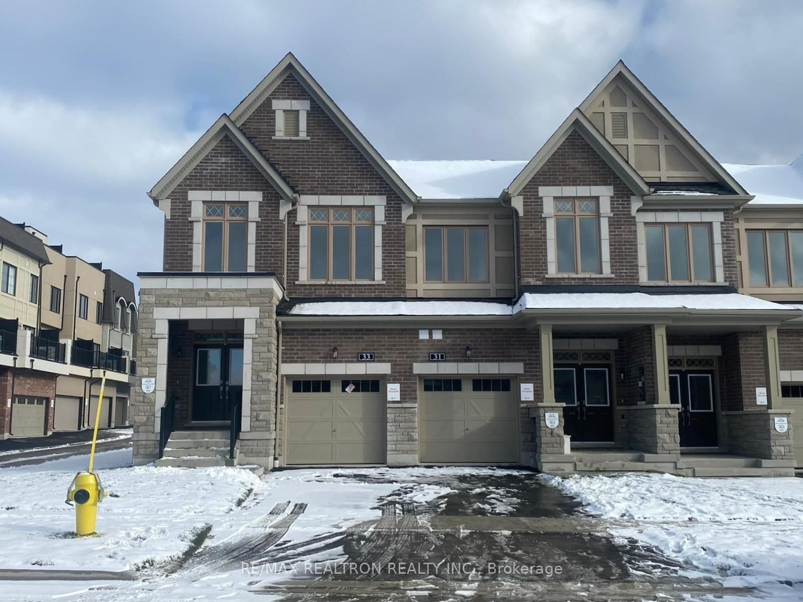 33 Freeman Williams Street