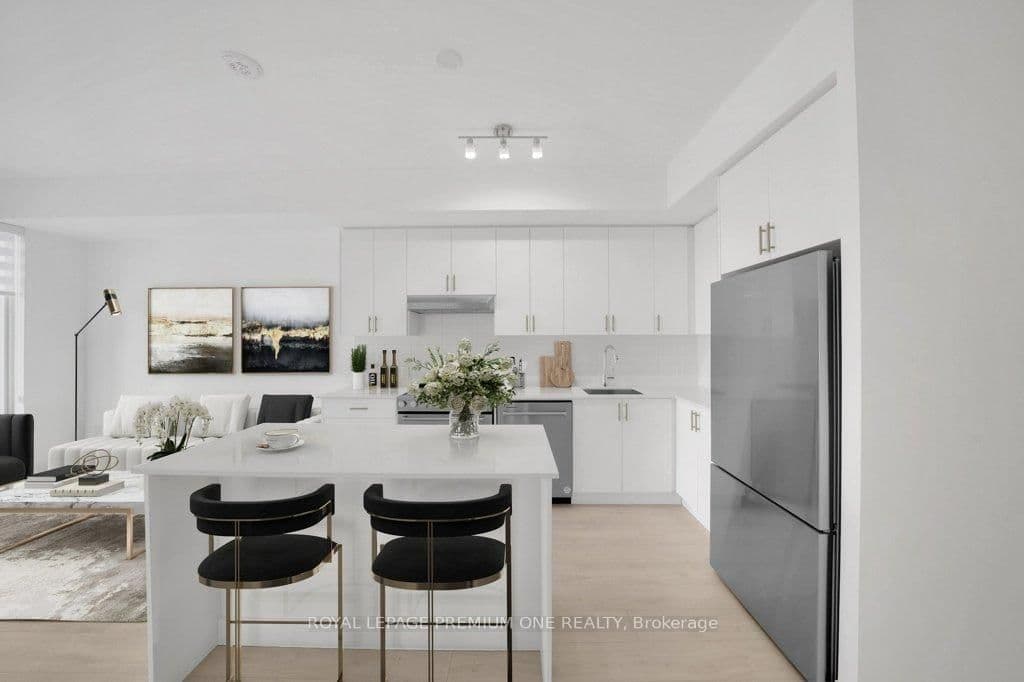 8960 Jane Street, Unit 2317