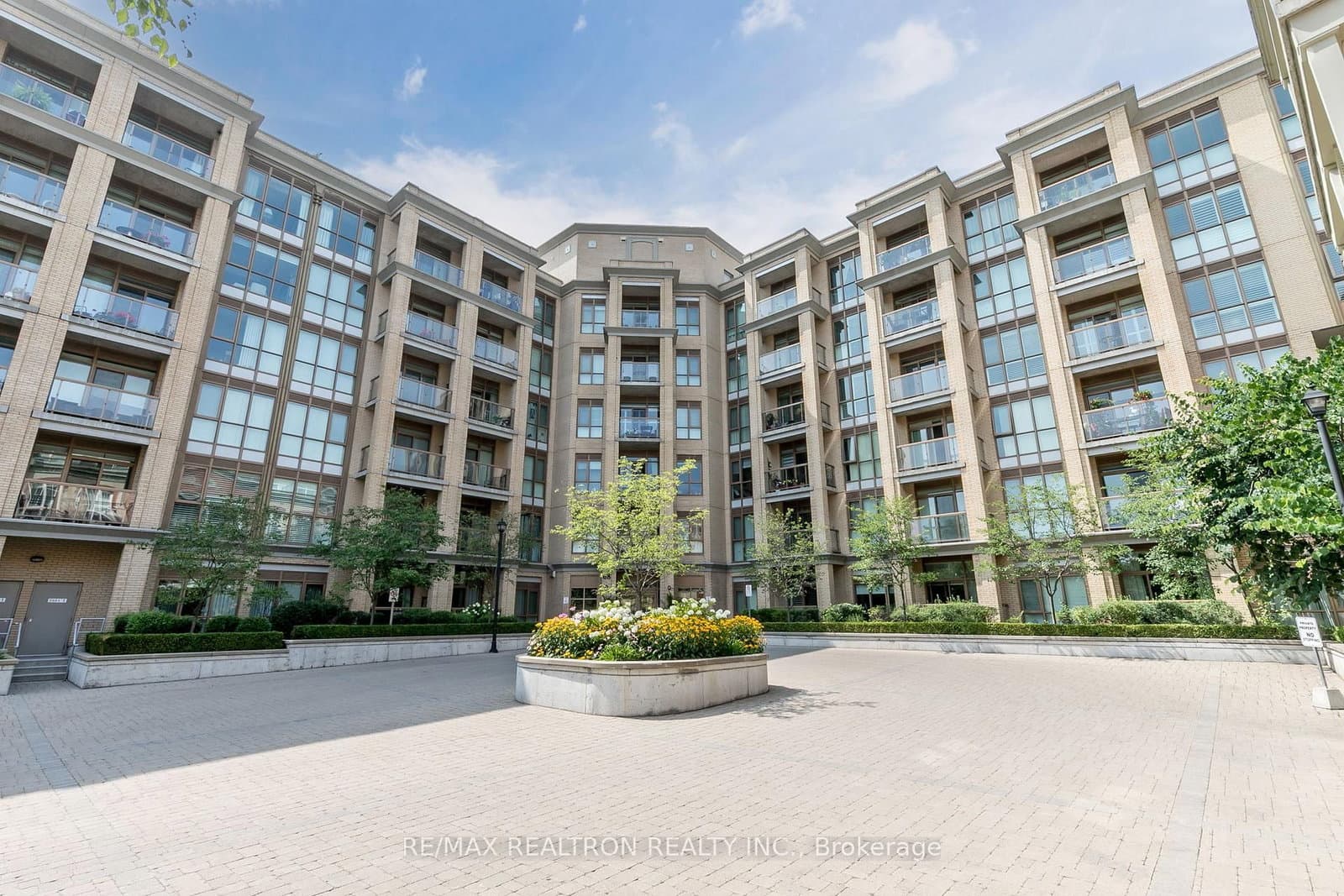 68 Main Street N, Unit 205