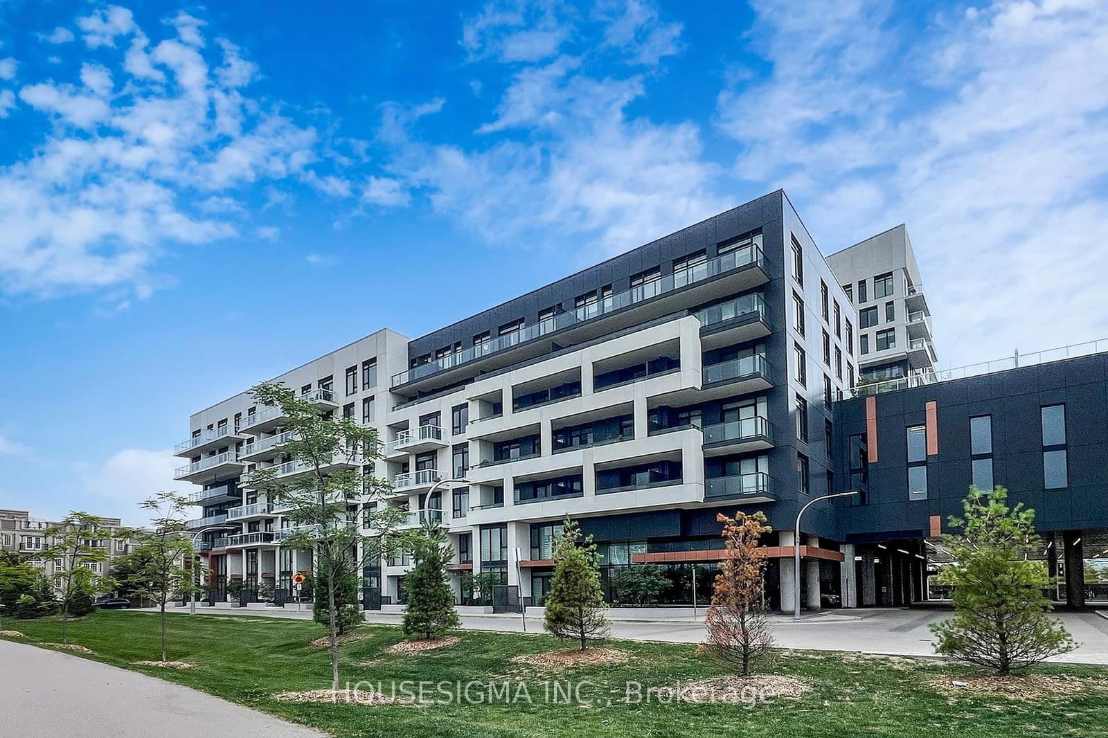 #101 - 18 W Rouge Valley Drive
