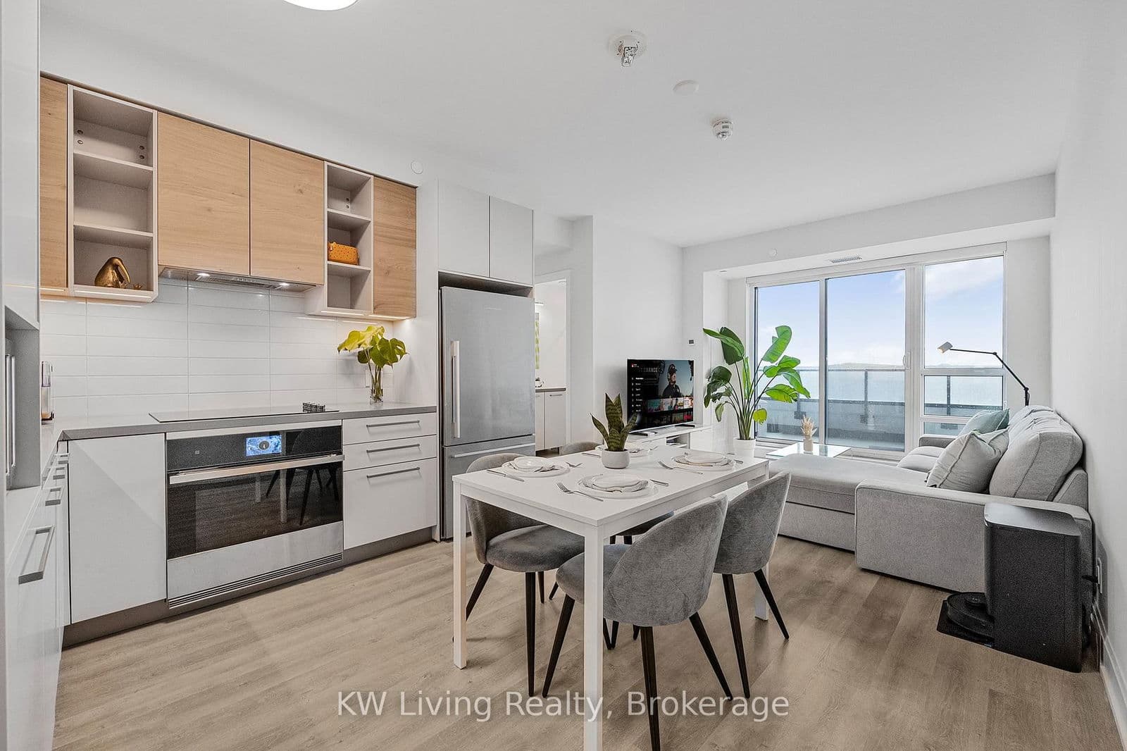 #306 - 12 Gandhi Lane