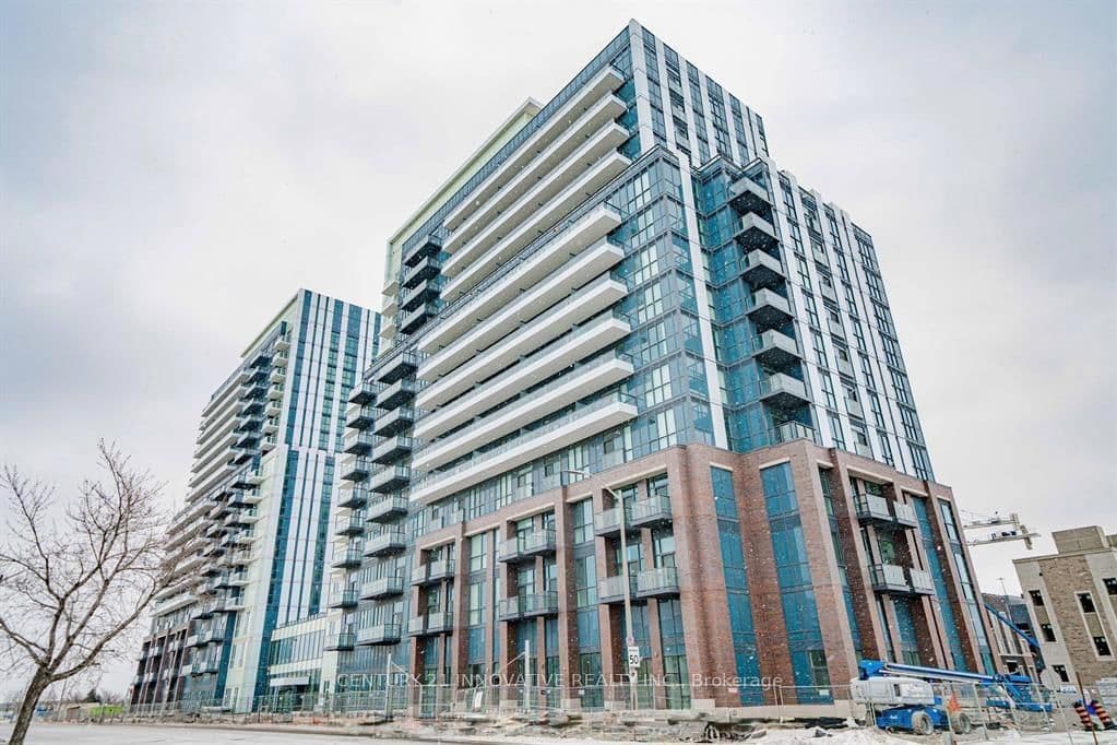 #902 - 10 Honeycrisp Crescent