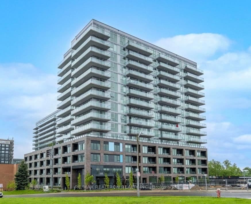 #301 - 185 Deerfield Road