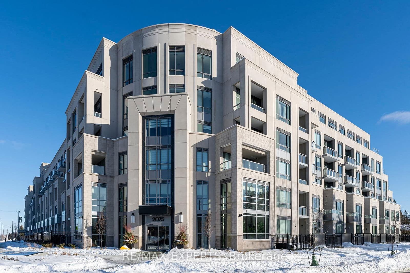 2075 King Road, Unit 537