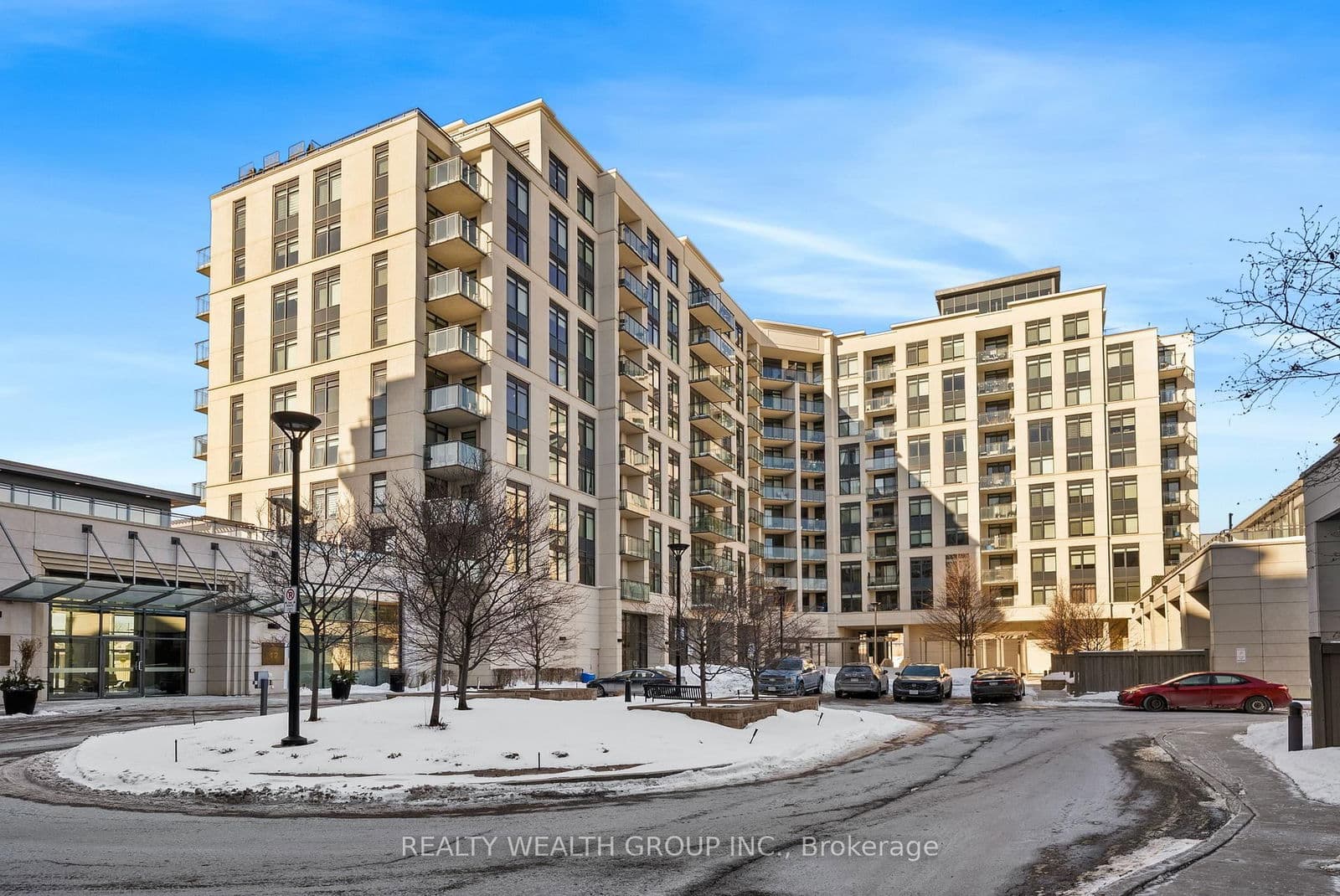 #520 - 12 Woodstream Boulevard