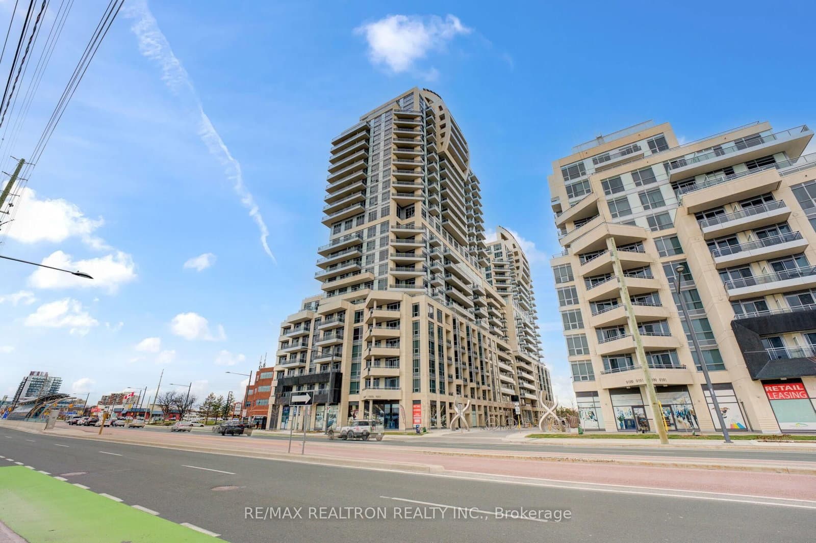 #1413 - 9201 Yonge Street