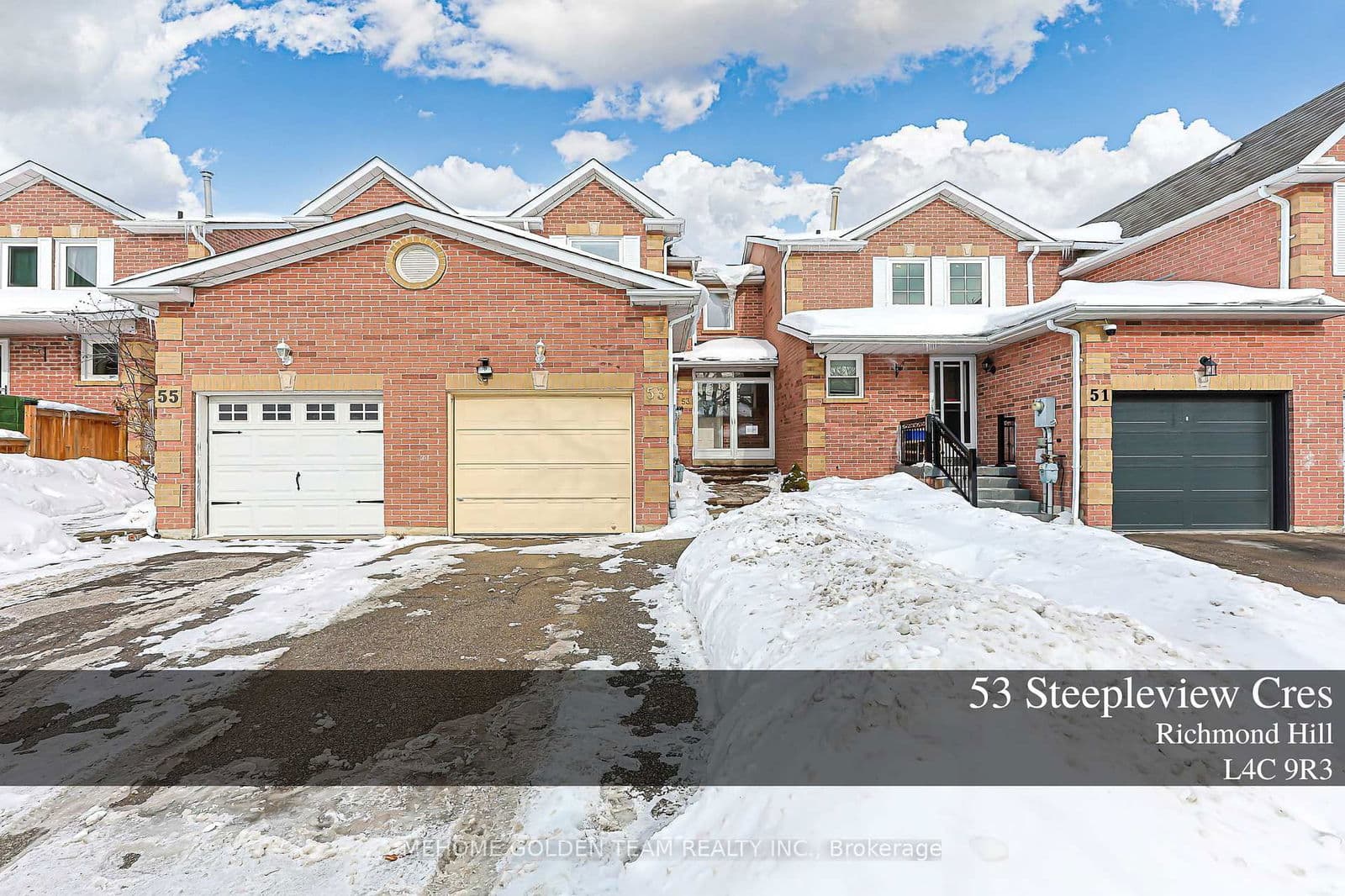 53 Steepleview Crescent