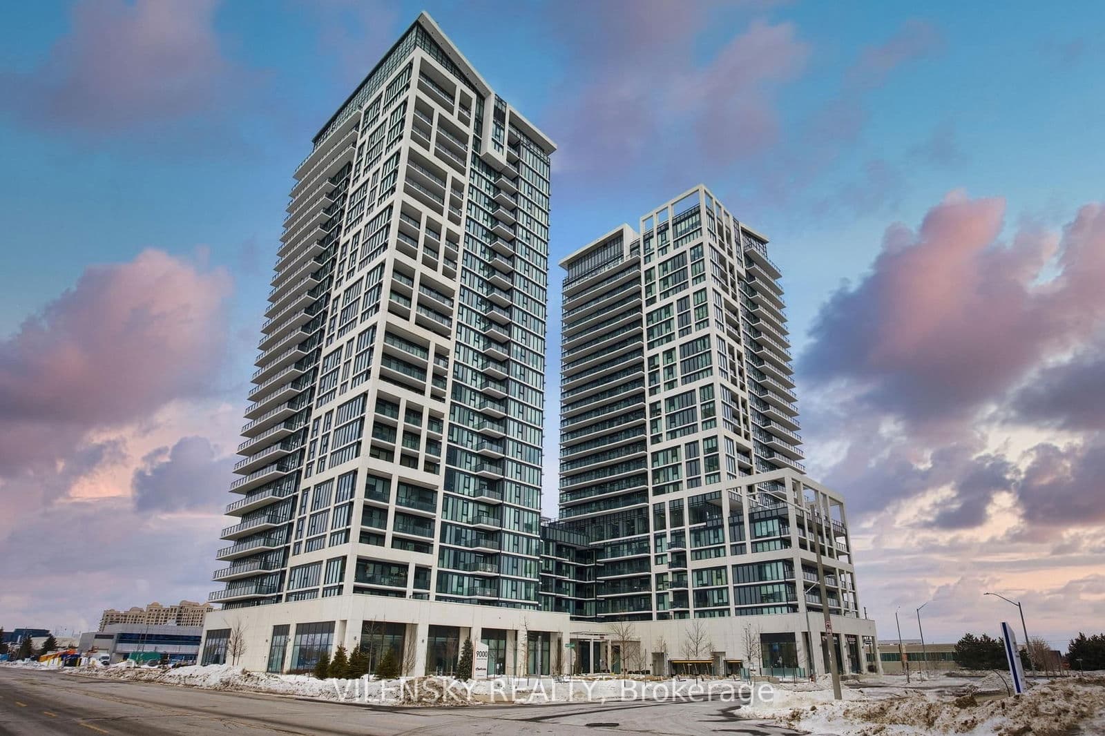 #1623 - 9000 Jane Street