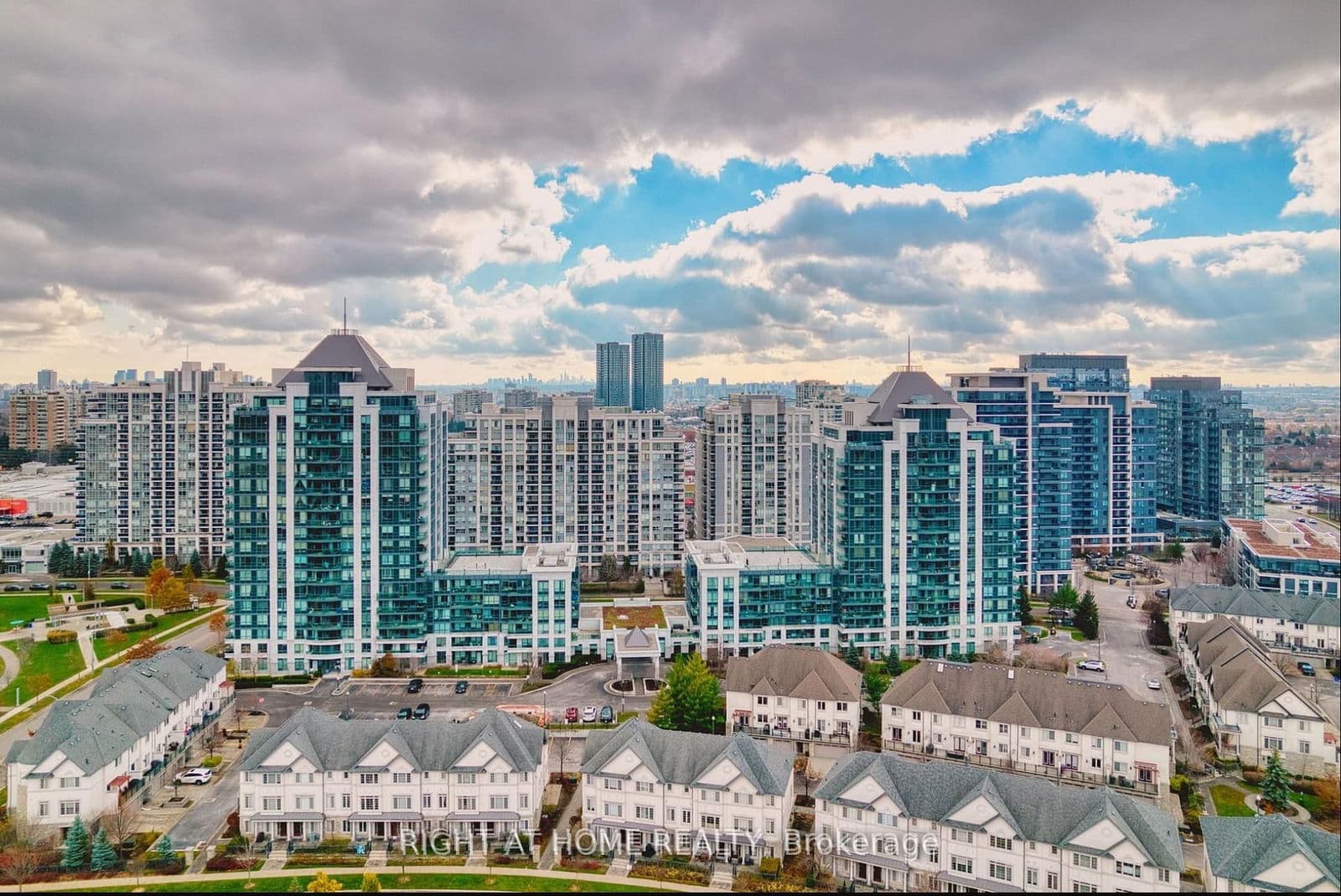 #804 - 20 North Park Road