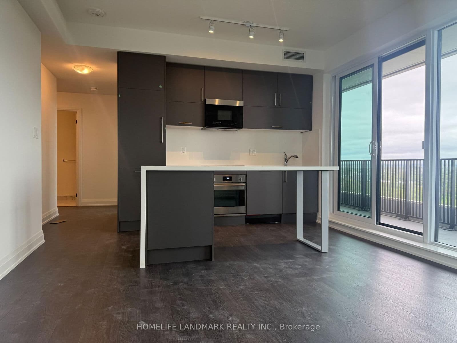 #2120 - 56 Andre De Grasse Street