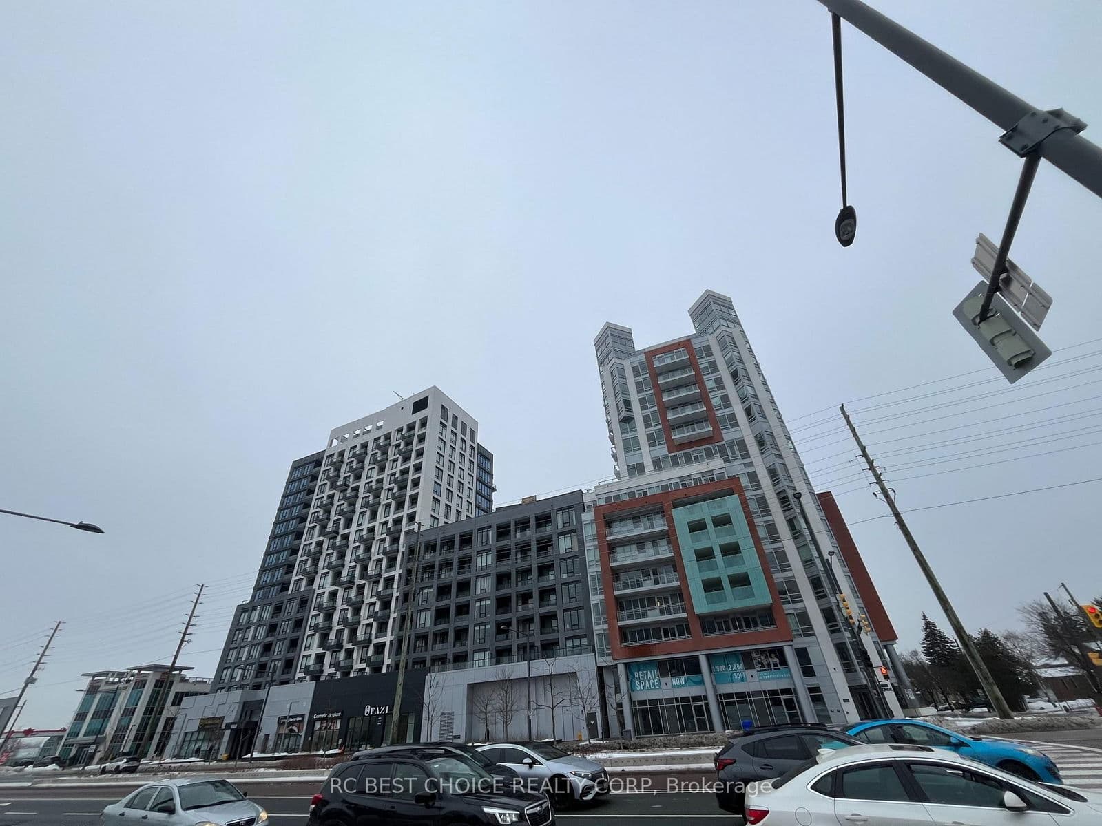 #904 - 8888 Yonge Street