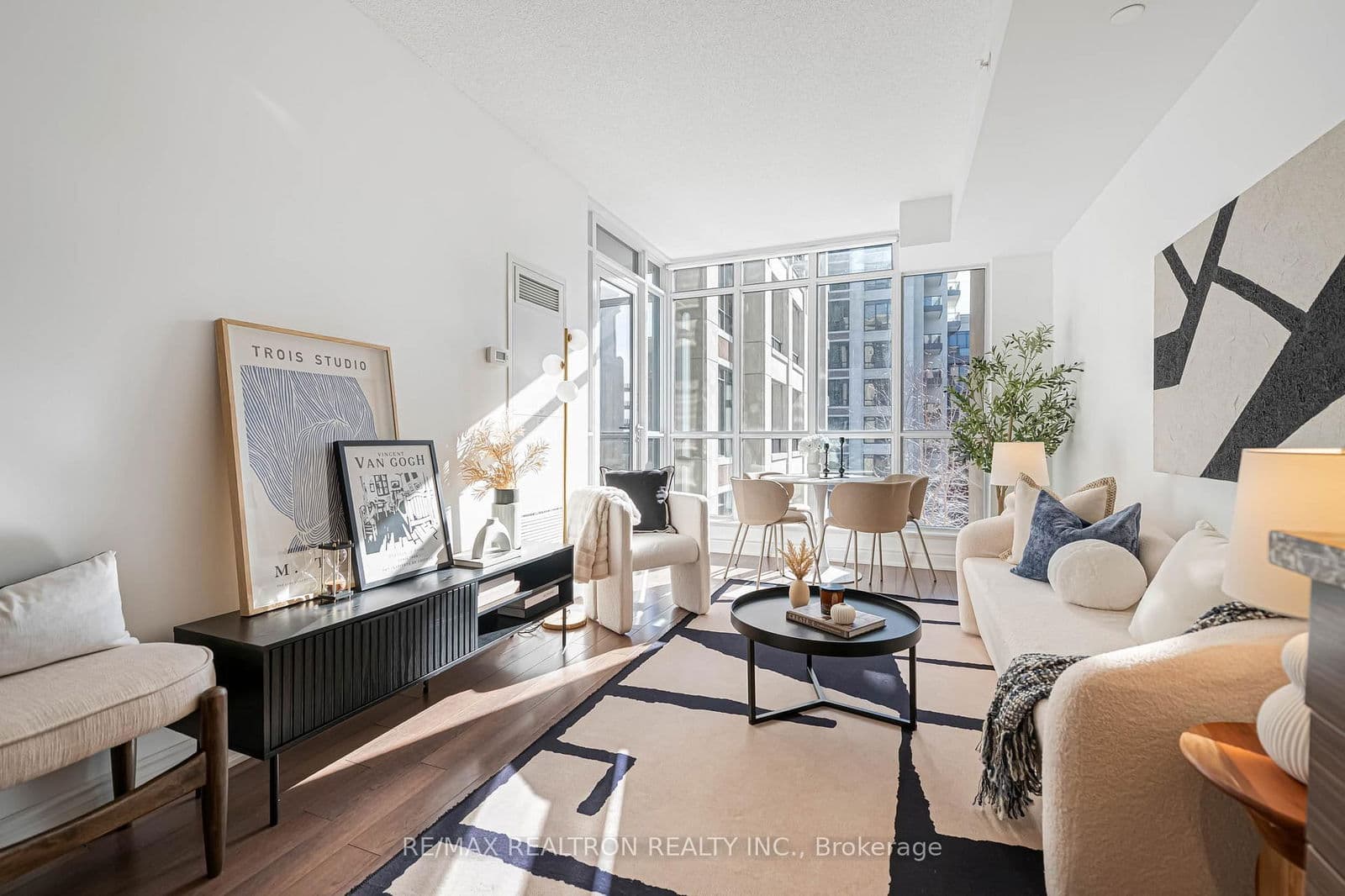 #602 - 33 Clegg Road