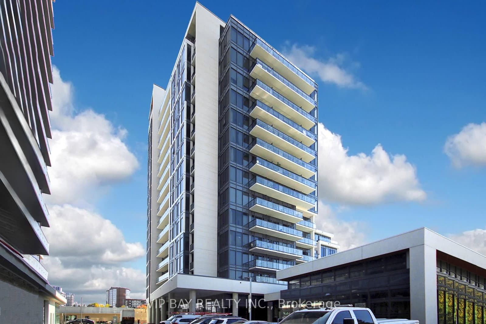 #511 - 9618 Yonge Street