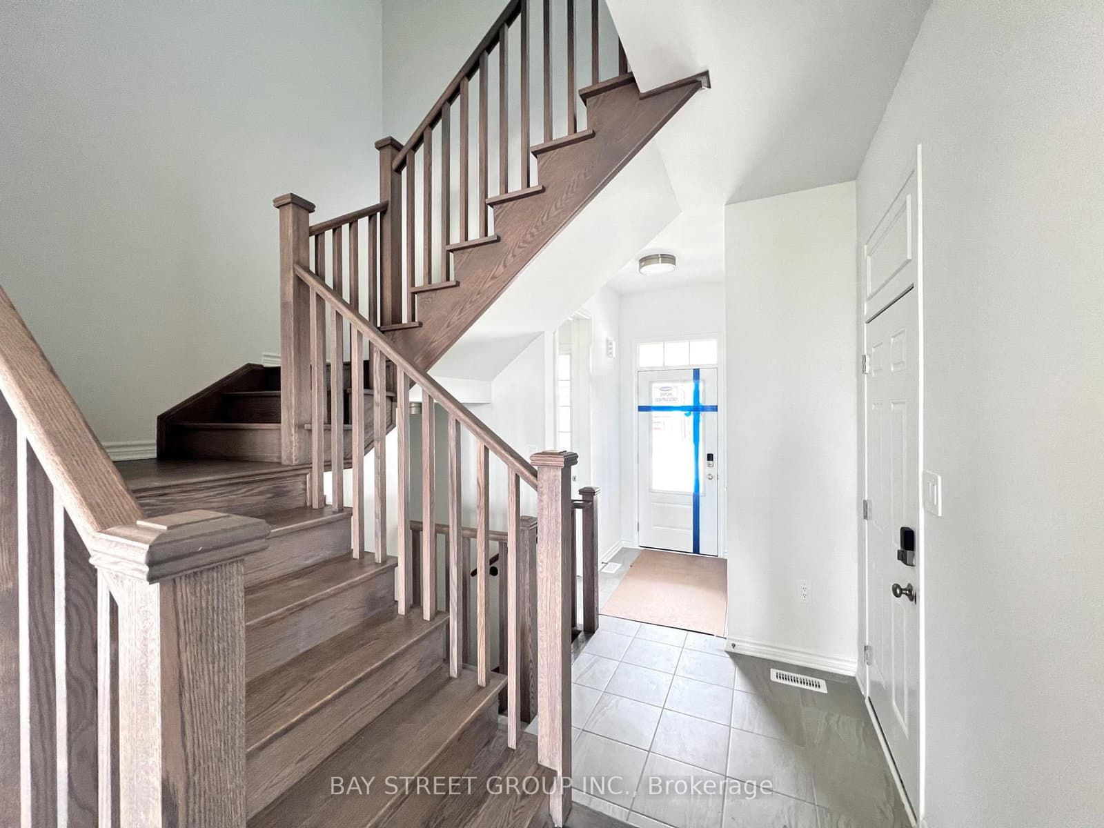 127 Leslie Richard Street