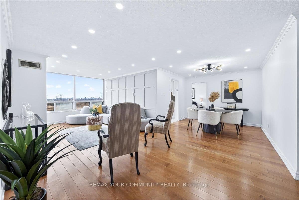 #1501 - 8501 Bayview Avenue