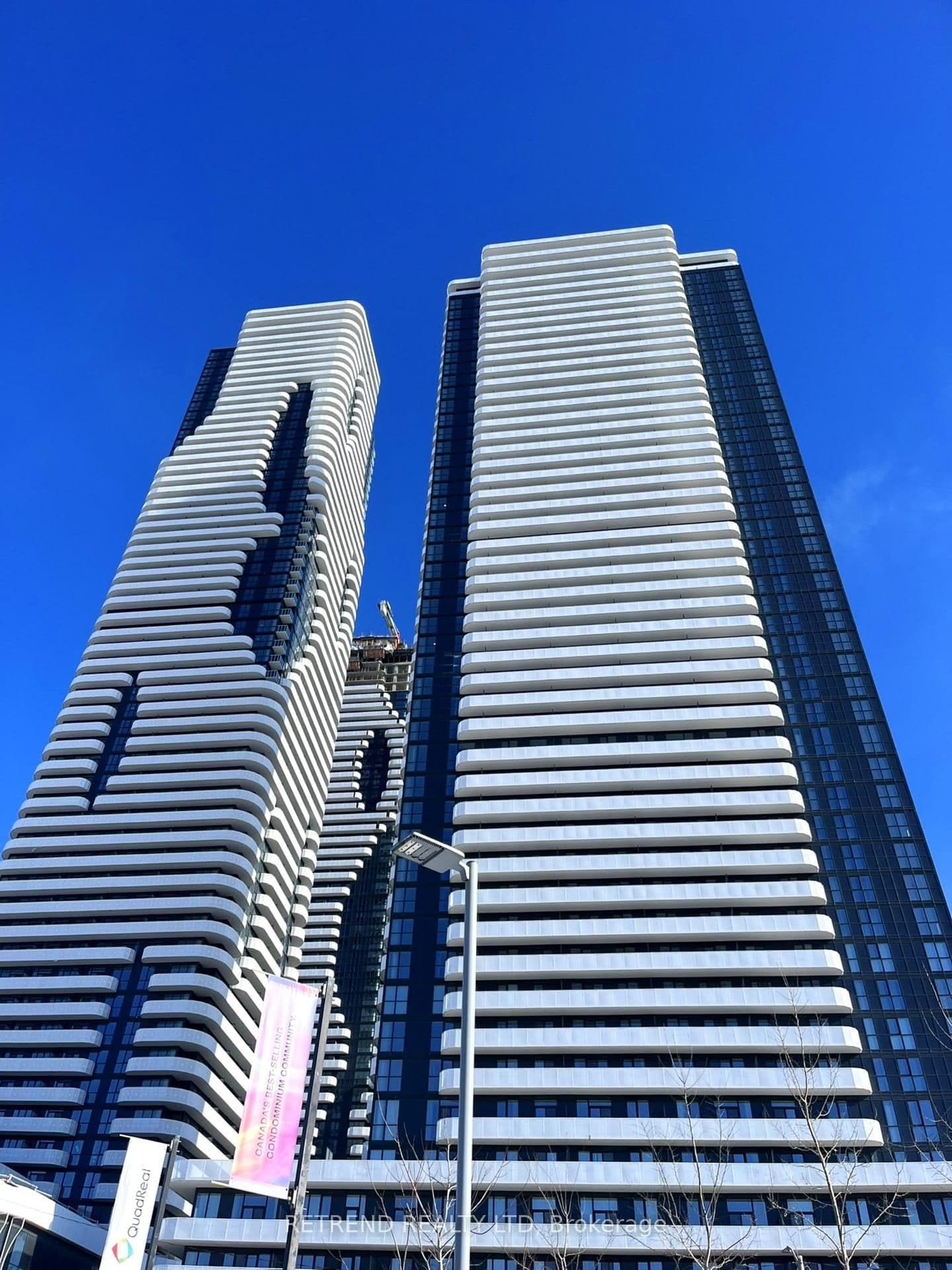 195 Commerce Street, Unit 1709