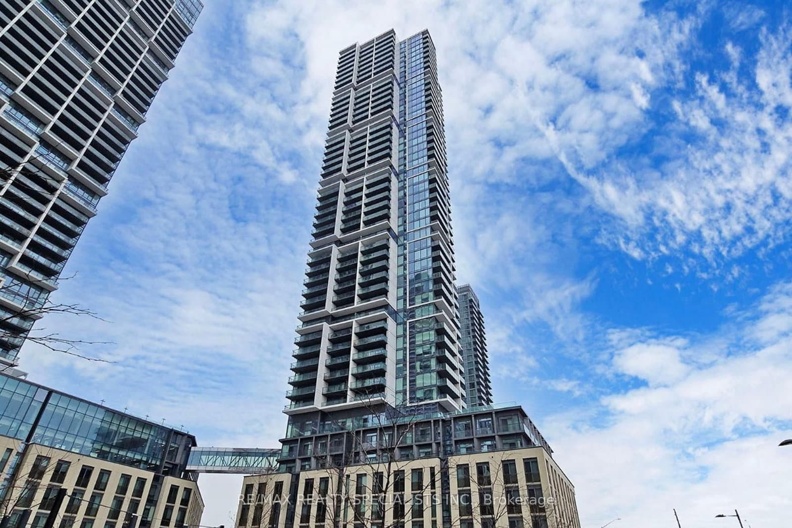 #4511 - 7890 Jane Street