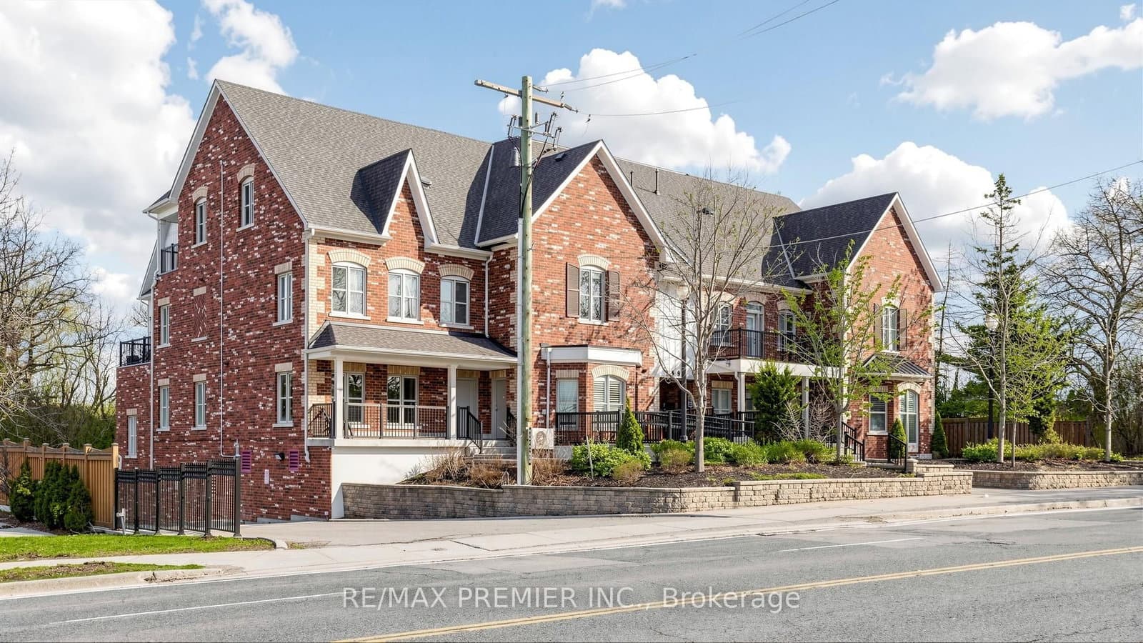 #106 - 9589 Keele Street