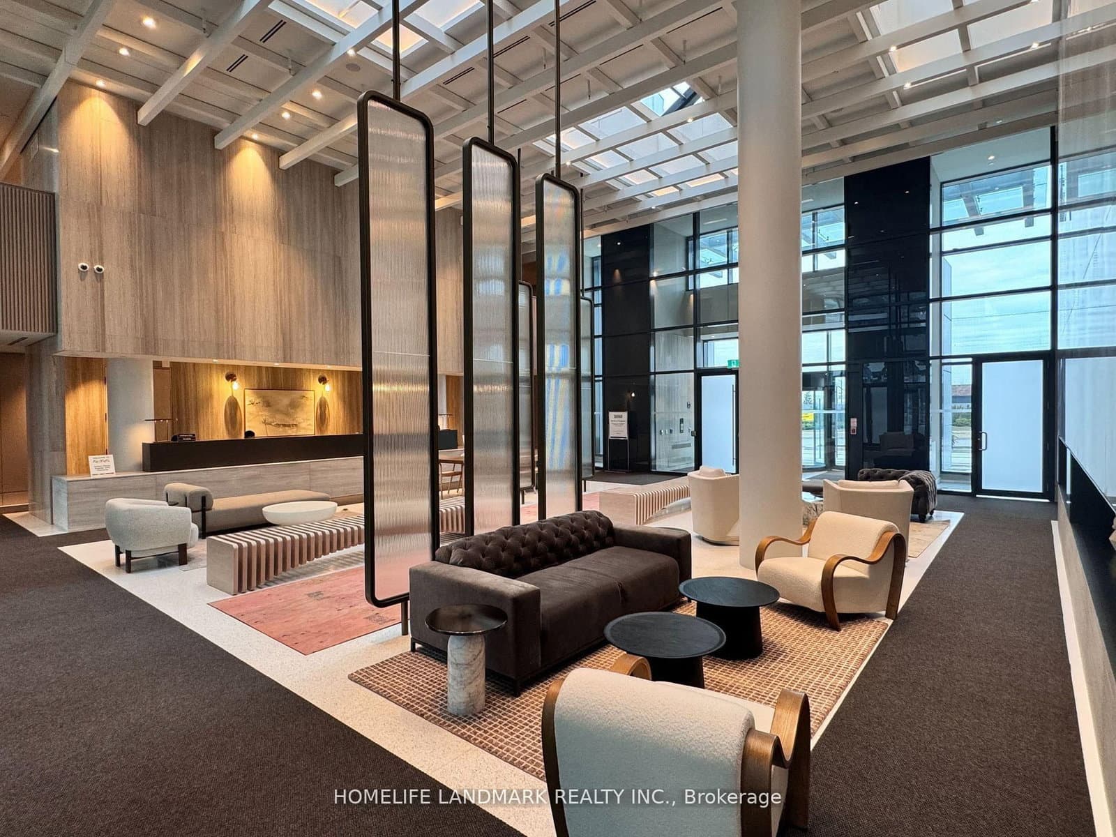 195 Commerce Street, Unit 3306