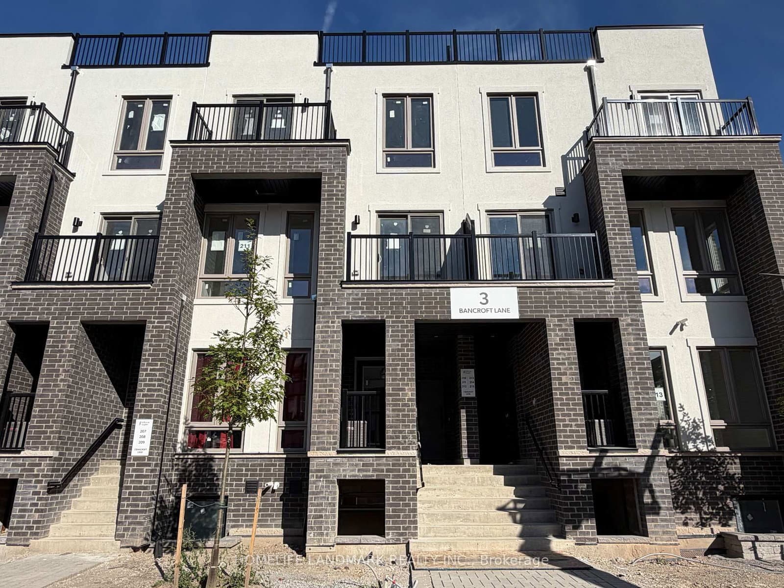 3 Bancroft Lane, Unit 211