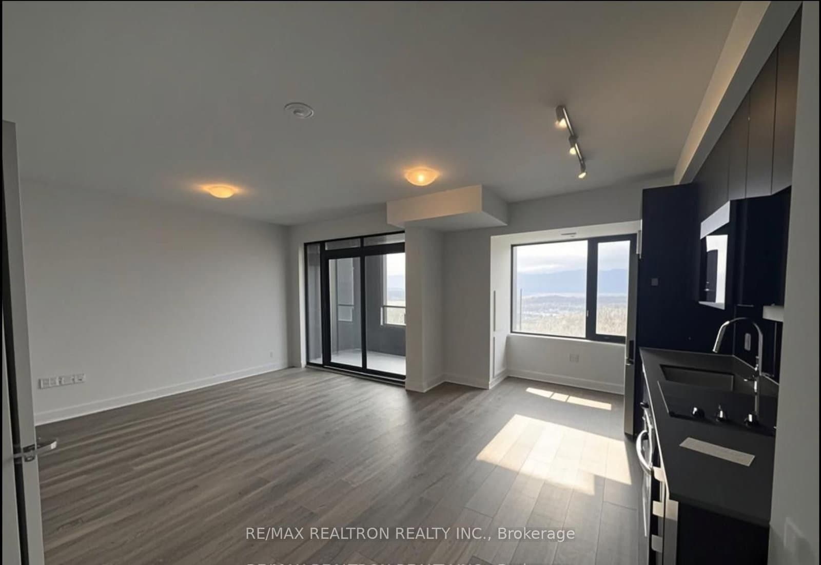 2920 HWY 7 Highway, Unit 4705