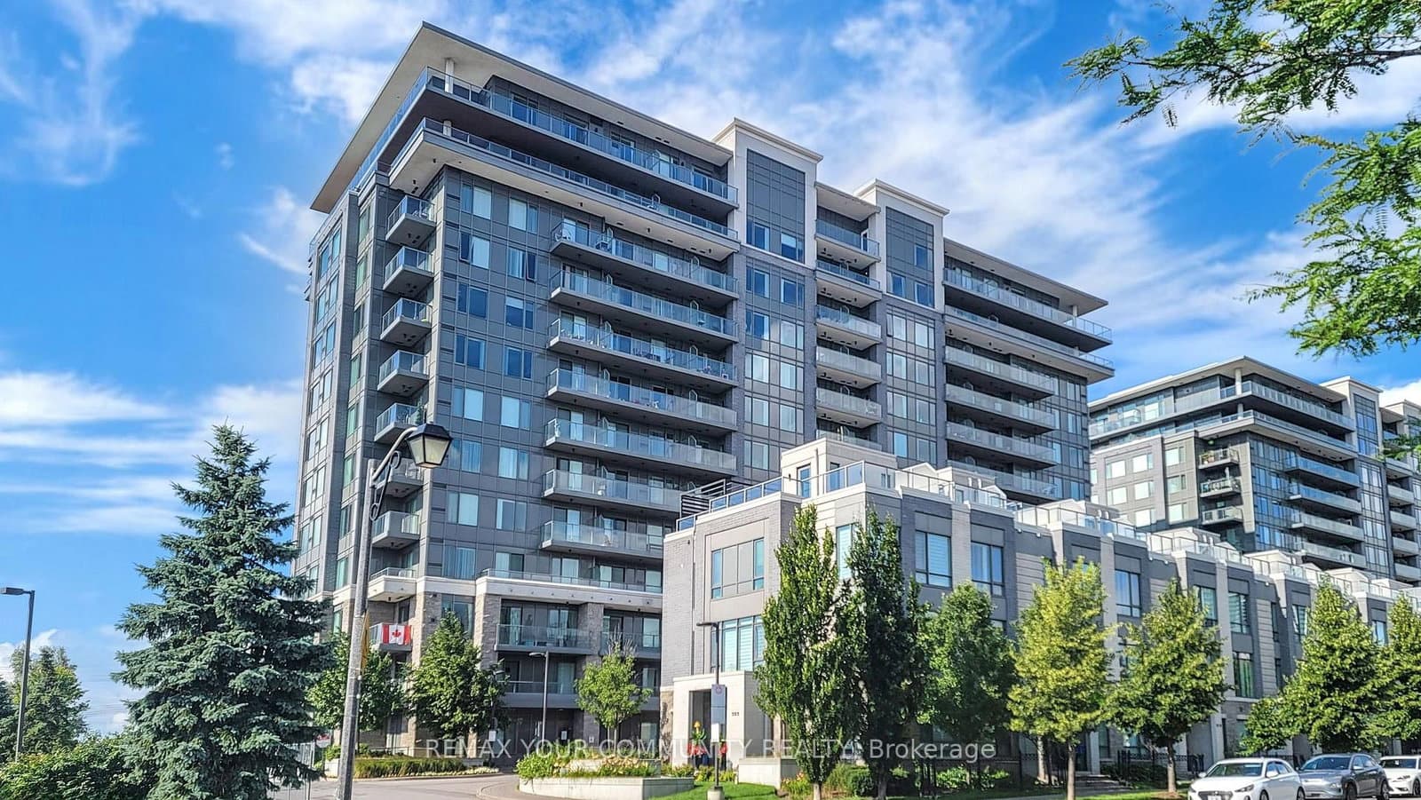 #517 - 325 South Park Road
