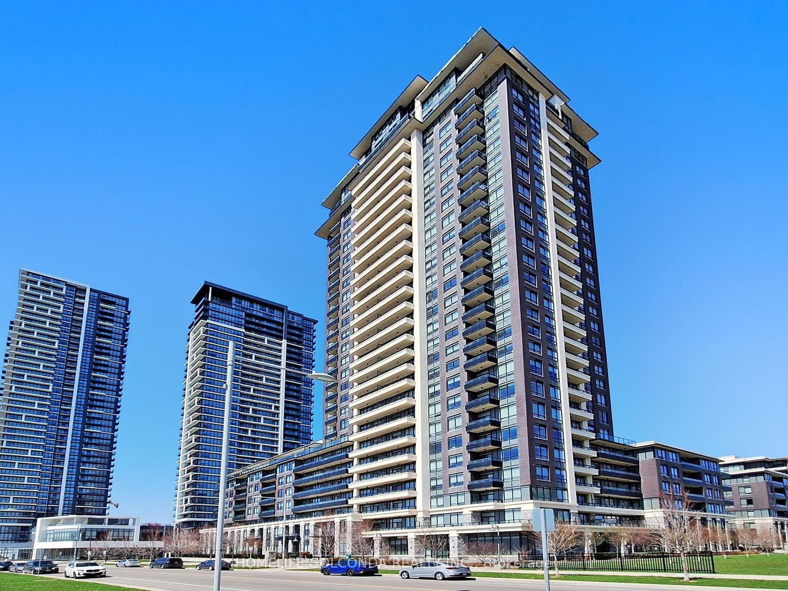 15 Water Walk Drive, Unit 901