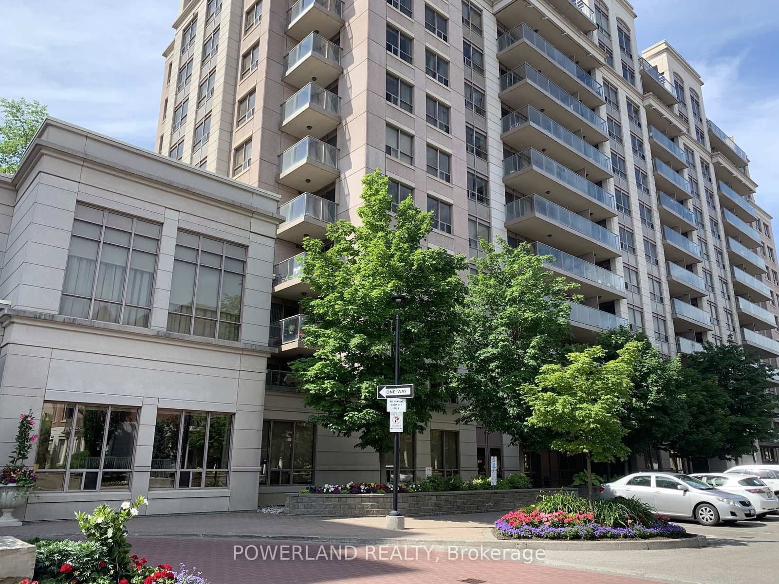 #LPH10 - 37 Galleria Parkway