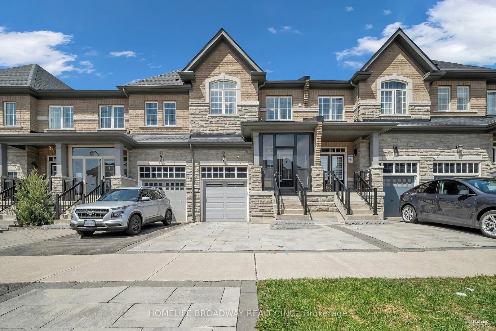 28 Paper Mills Crescent