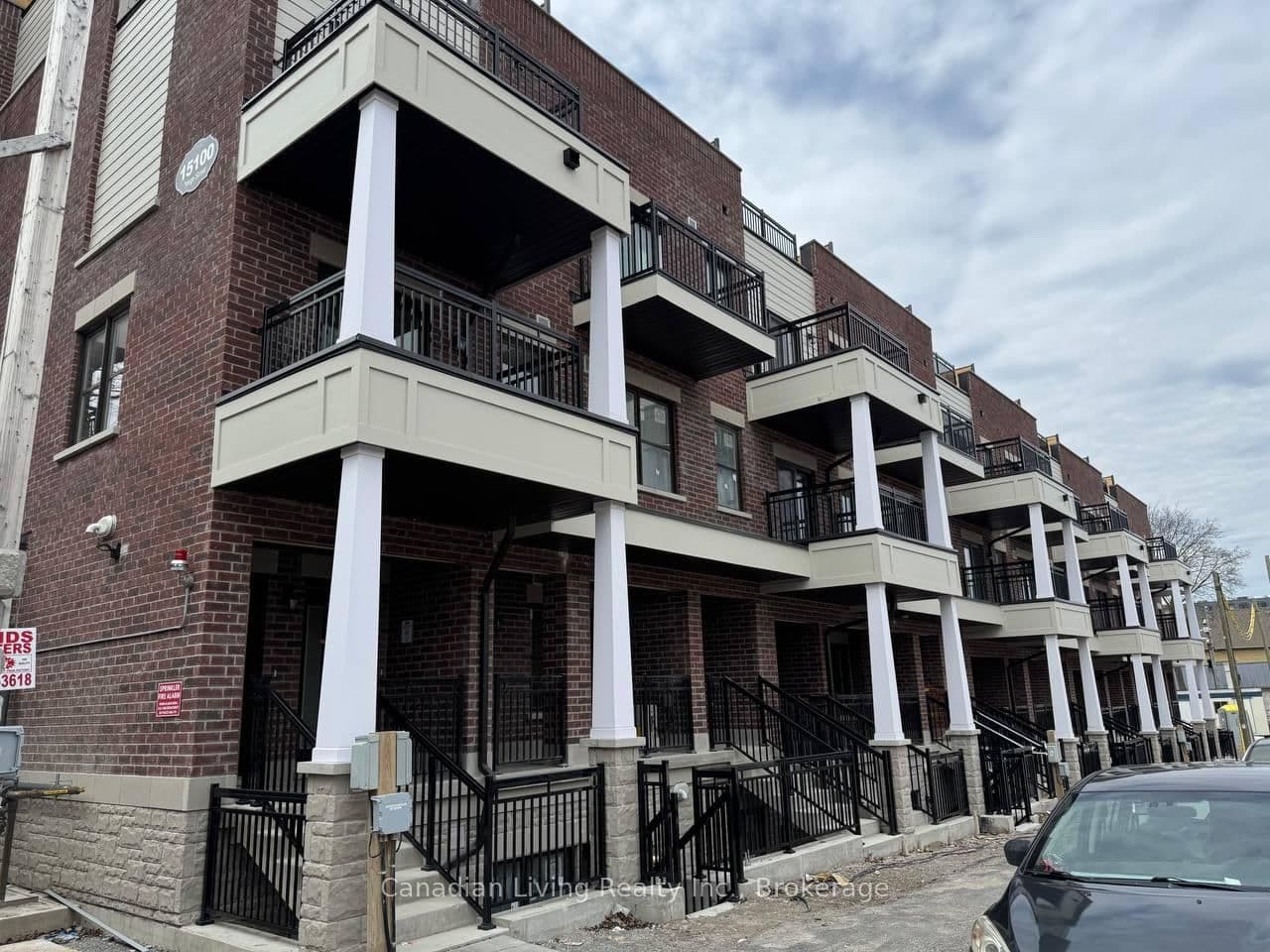 15100 Yonge Street W, Unit 224